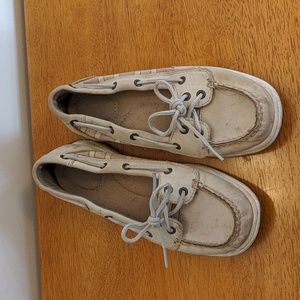 👾 Cream Leather Sperry Topsiders